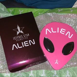 Jeffree Star Alien Palette discontinued